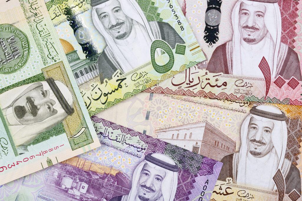 سعر الريال مقابل الجنيه