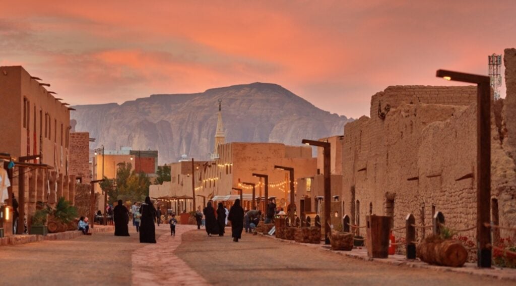 عروض رمضان في العلا