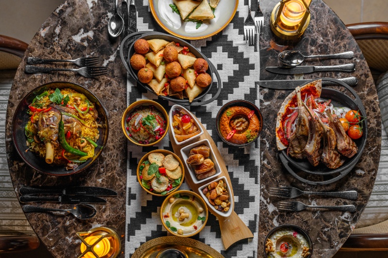 عروض إفطار وسحور في الرياض