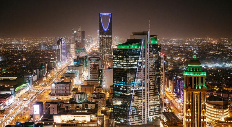 الخليجيين العالقين في السعودية