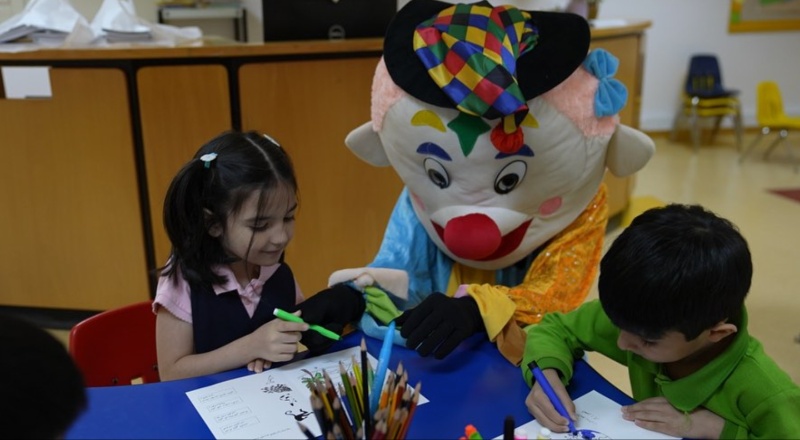 مهرجان القراءة الحرة