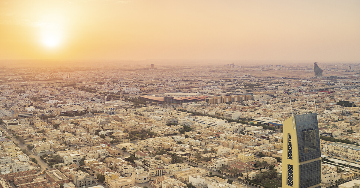 Midday work ban for outdoor workers in Saudi Arabia begins this week