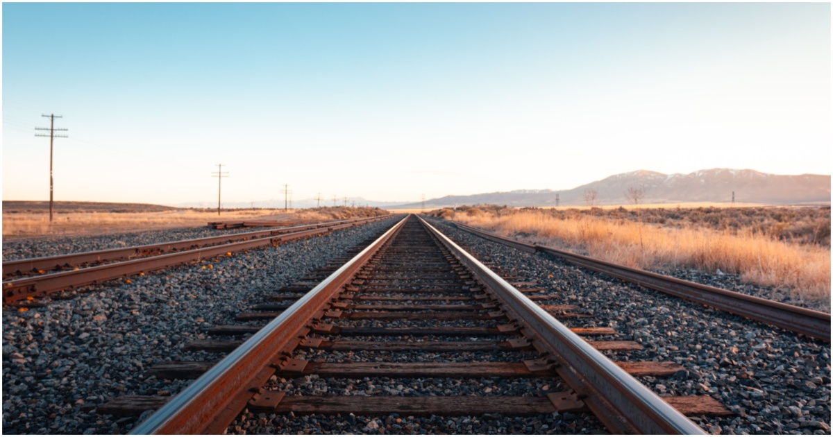 A high-speed rail is going to run from Riyadh to Doha