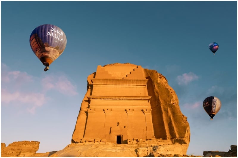 AlUla hot air balloons