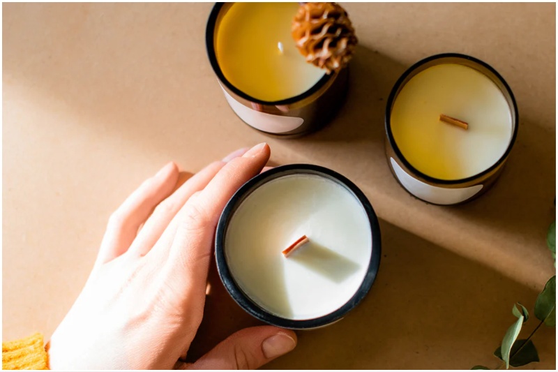 generic candle making image