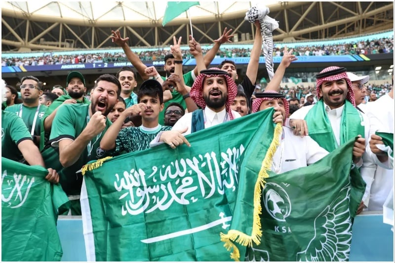 Saudi football fans