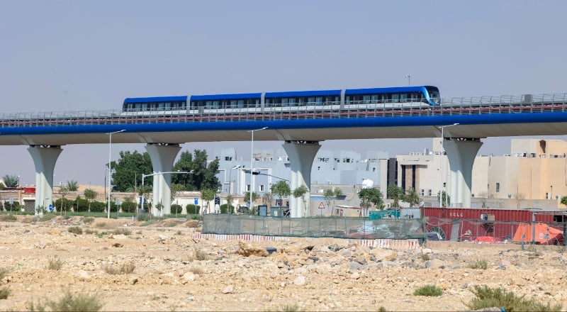 Riyadh Metro launches five new stations