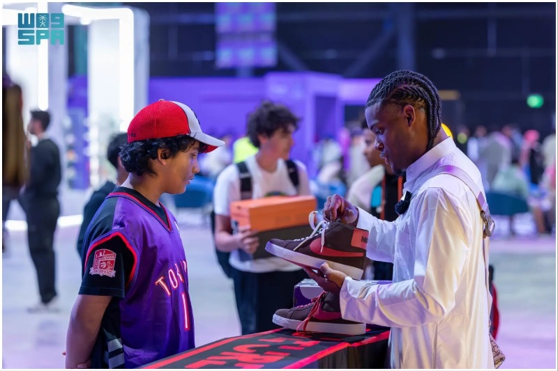 Sneaker Con