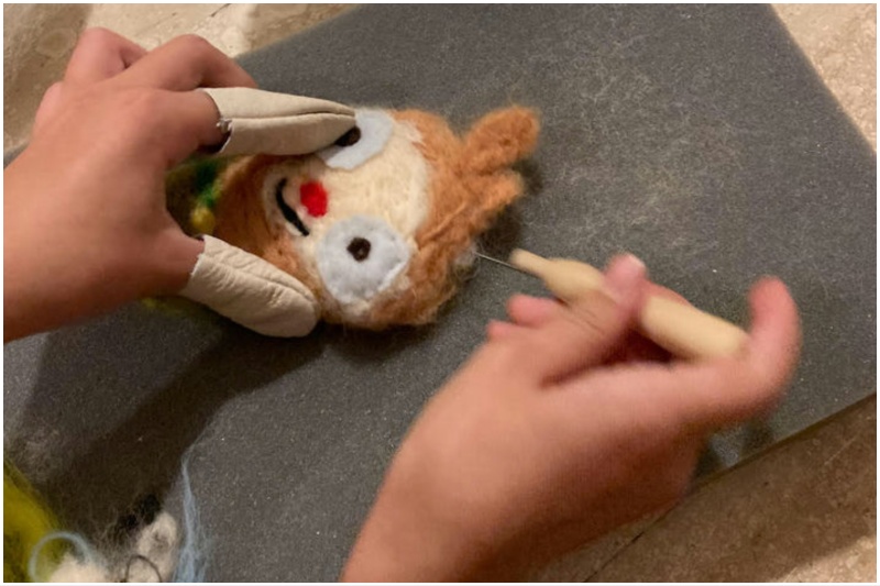 Sculpting with Wool