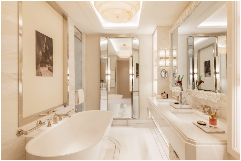 Raffles Jeddah bathroom