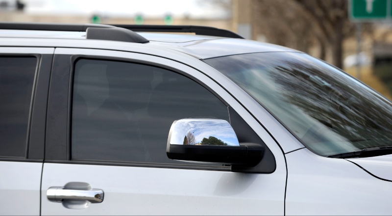 window-tinting fines in Saudi Arabia
